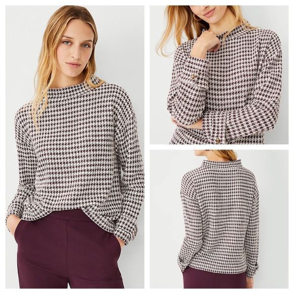Ann Taylor size XS Maroon White Houndstooth Long Sleeve Button Mock Neck Top - Picture 1 of 4